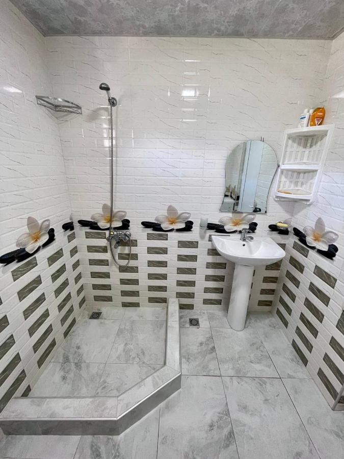 Guesthouse - Family Hotel Bagdati Экстерьер фото